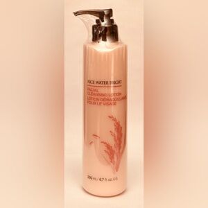 Avon / The Face Shop - Rice Water Bright facial cleansing lotion
